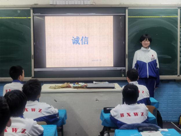 a39c99d4764c41e393bd26d176faa4b3.Png